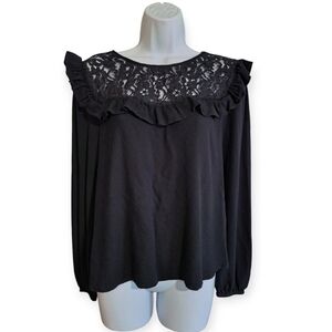Wild Pearl Black and Lace Blouse sz M